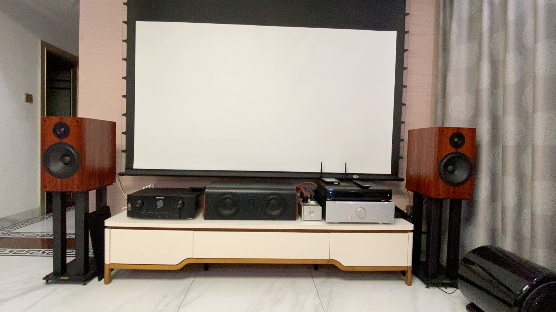 南海之聲E8+艾美影庫M50+派揚A301,錄音iPhone 11 Pro,漢陽門花園